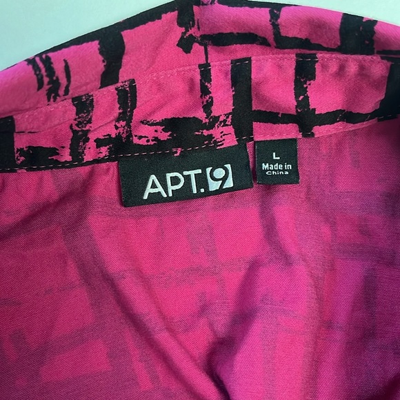 Apt 9  top L - Picture 9 of 9